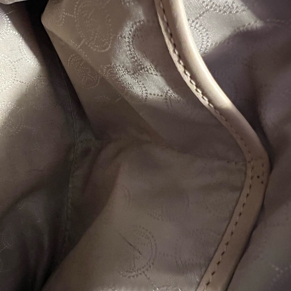 MK Speedy Leather Monogram Bag with Charm PLUS a matching leather wallet - Picture 12 of 13